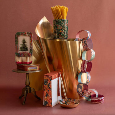 Paper Chains - Marbling Archives