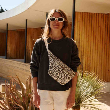 Bum Bag - Greige Graou