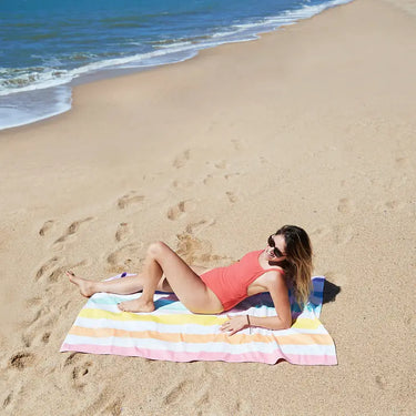 Quick Dry Towel - Summer Unicorn Waves