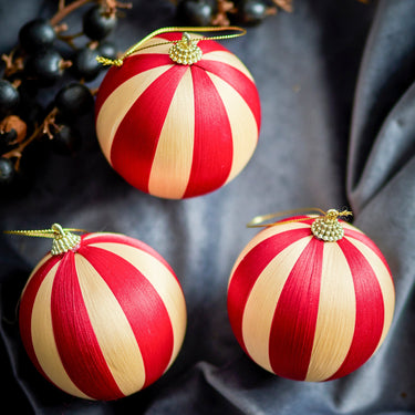 Wynn Ornament - Red