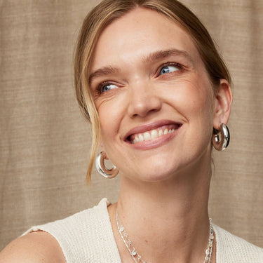 Casey Hoop Earrings - Silver